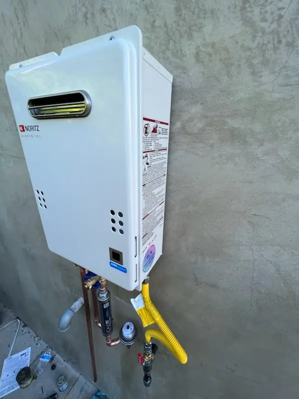 Tankless water heater installation for Benjamin Hills homes